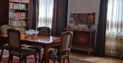 იყიდება საკუთარი სახლი ვერხვების დასახლებაში