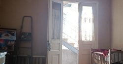 იყიდება საკუთარი სახლი ვერხვების დასახლებაში