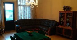 იყიდება 4 ოთახიანი ბინა სტალინის გამზირზე