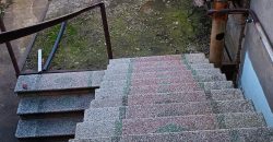 იყიდება საკუთარი სახლი გორში ქუთაისის ქუჩაზე