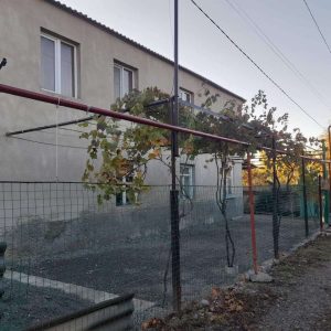 იყიდება სახლი გორის რაიონ სოფელი დიცში