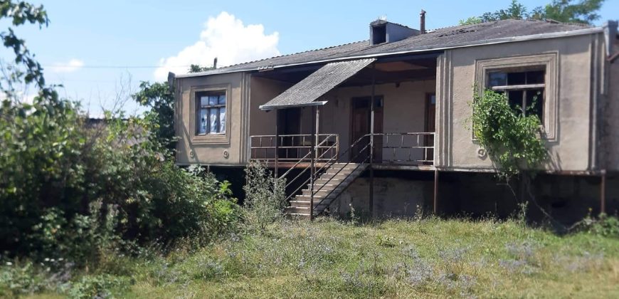იყიდება სახლი გორის რაიონ სოფელ თერგვისში