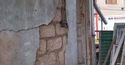 იყიდება სახლი ქ. გორის ცენტრში