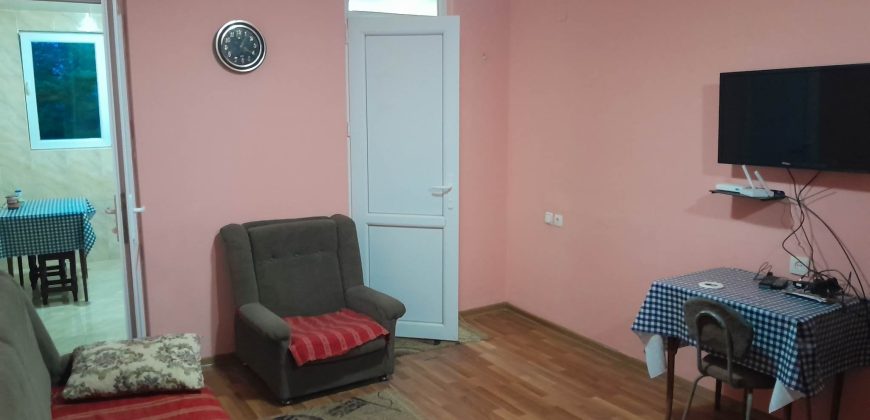 ქირავდება ბინა ქობულეთში