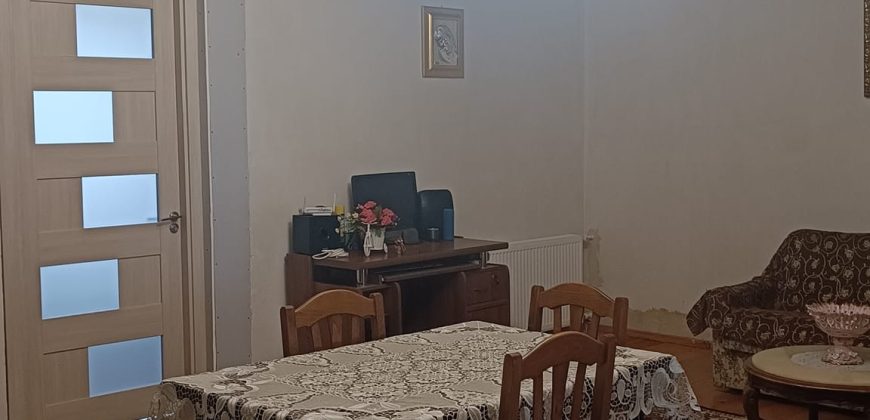 იყიდება 2 სართულიანი სახლი გორში, კვერნაკის დასახელებაში