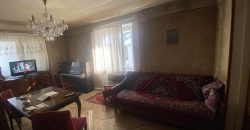 იყიდება 3 ოთახიანი ბინა გორში, სტალინის გამზირზე