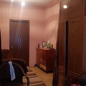 იყიდება 2 სართულიანი სახლი გორში, წერეთლის გამზირზე
