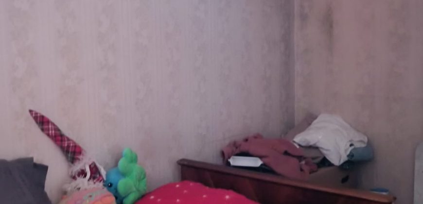 იყიდება 2 ოთახნახევარი კოტეჯი გორში, კომბინატის დასახლებაში