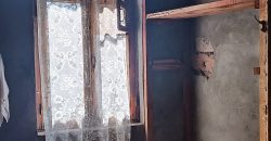 იყიდება სახლი ქ. გორის ცენტრში
