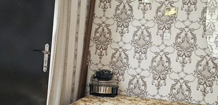 იყიდება 2 ოთახიანი სახლი გორში, წყაროს უბანში