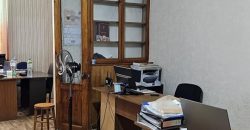 იყიდება მიწის ნაკვეთი ძველი სახლით ქ. გორის ცენტრში