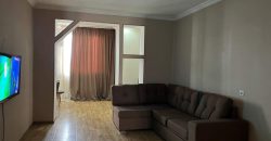 იყიდება 2 ოთახიანი ბინა გორში, სტალინის გამზირზე