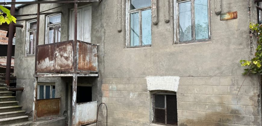 იყიდება სახლი ქარელის რაიონ, სოფ. რუისში