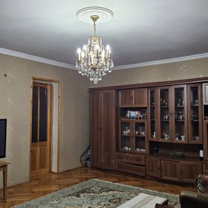 იყიდება 2 სართულიანი სახლი გორში, წმინდა წყლის დასახლებაში