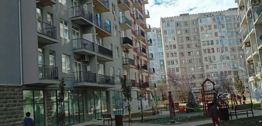 იყიდება 2 ოთახიანი ბინა თბილისში, დიდ დიღომში
