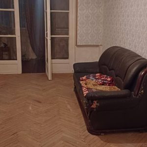 ქირავდება 2 ოთახიანი ბინა გორში, წმინდა წყლის დასახლებაში