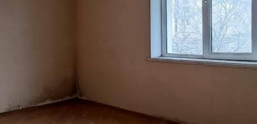 იყიდება 3 ოთახიანი ბინა გორში, ვოლოგდის დასახლებაში