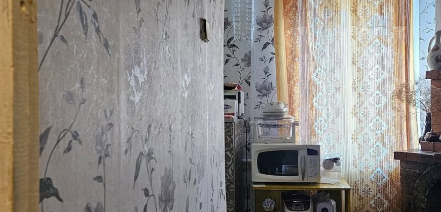 იყიდება 4 ოთახიანი ბინა გორში, ჭალის დასახლებაში