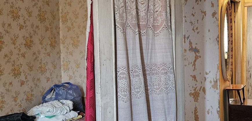 იყიდება 4 ოთახიანი ბინა გორში, ჭალის დასახლებაში