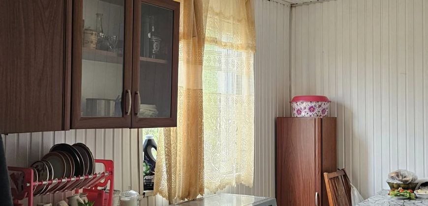 იყიდება სახლი ქ. გორის ცენტრში
