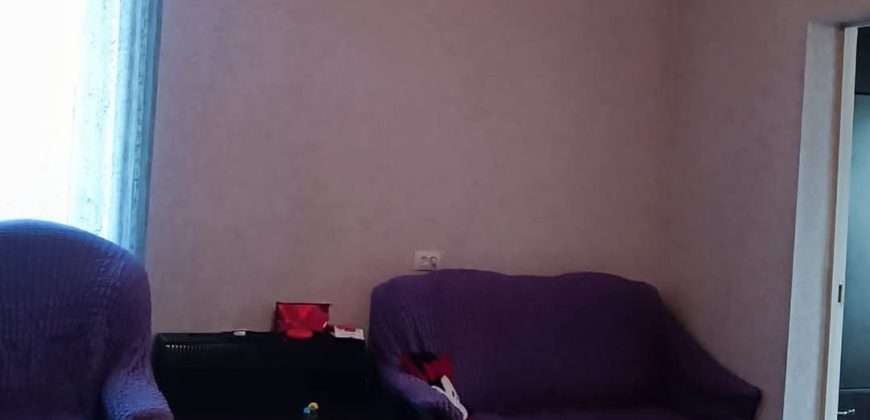 იყიდება 3 ოთახიანი ბინა გორის რაიონ, სოფე. ახალშენში