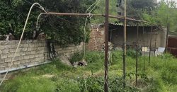 იყიდება კომერციული მიწის ნაკვეთი სახლით გორში, შინდისის გზატკეცილის მე-2 კილომეტრზე