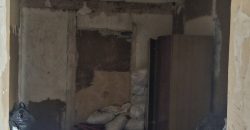 იყიდება კომერციული მიწის ნაკვეთი სახლით გორში, შინდისის გზატკეცილის მე-2 კილომეტრზე