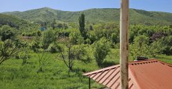 იყიდება სახლი ქ. გორის გასასვლელში, ავტობანთან