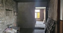 იყიდება 2 სართულიანი სახლი ქ. გორის ცენტრში