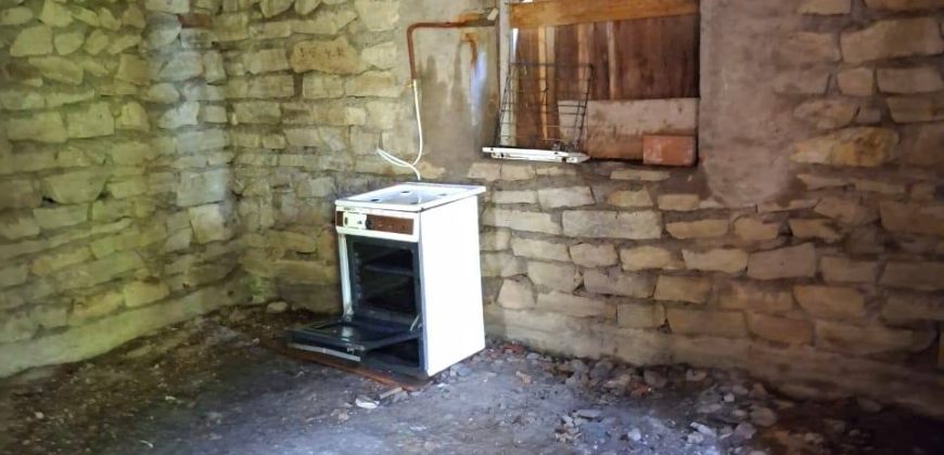 იყიდება 2 სართულიანი სახლი გორის რაიონ, სოფ. სობისში