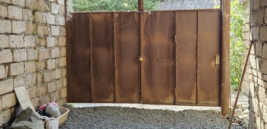 იყიდება 2 სართულიანი სახლი გორის რაიონ, სოფ. ხიდისთავში