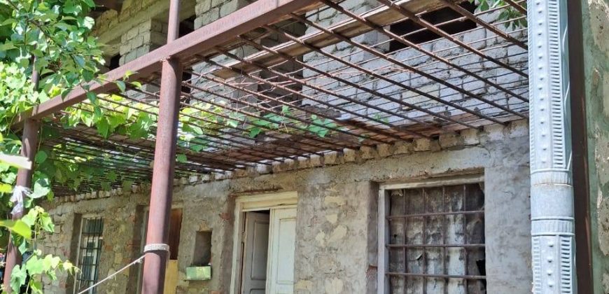 იყიდება 2 სართულიანი სახლი გორის რაიონ, სოფ. სობისში