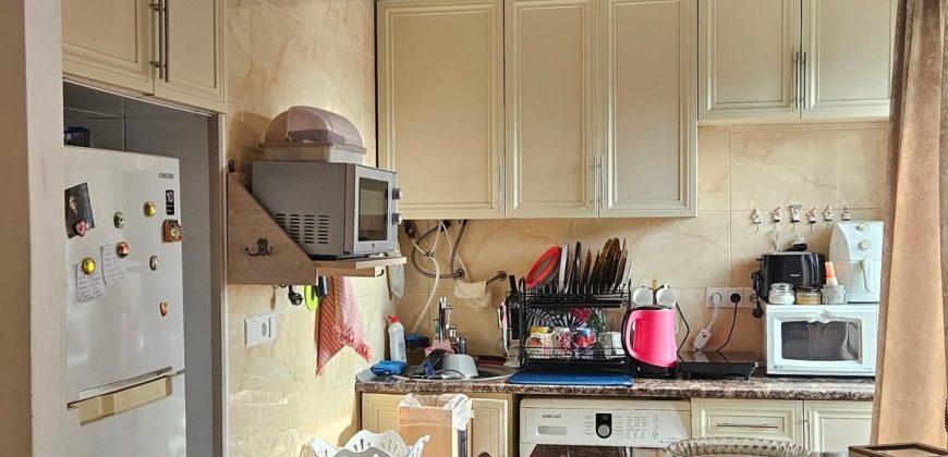 ქირავდება 1 ოთახიანი ბინა გორში, სტალინის გამზირზე