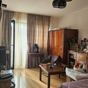 ქირავდება 1 ოთახიანი ბინა გორში, სტალინის გამზირზე ქირავდება 1 ოთახიანი ბინა გორში, სტალინის გამზირზე