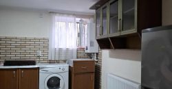 ქირავდება 2 ოთახიანი ბინა საკუთარი სახლის პირველ სართულზე გორში, კვერნაკის დასახლებაში