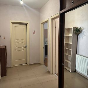 ქირავდება, 2 ოთახიანი ბინა თბილისი, ჩუბინაშვილის ქუჩაზე