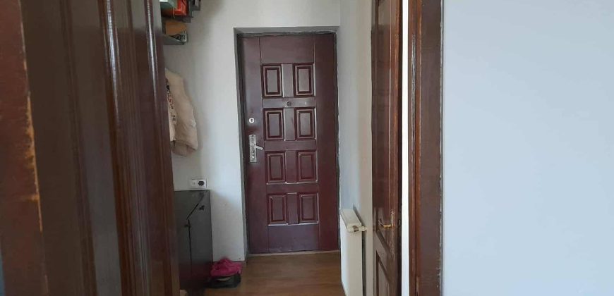 იყიდება 3 ოთახიანი ბინა თბილისში, დიღმის მასივში