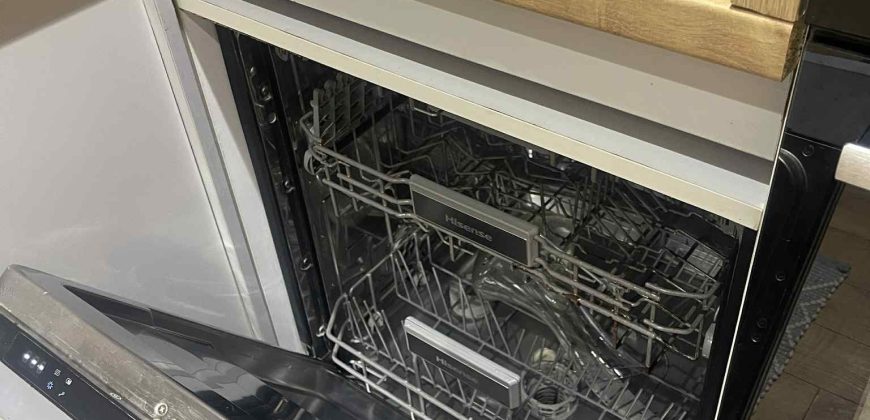 ქირავდება 3 ოთახიანი ბინა თბილისში, კიკვიძის პარკთან