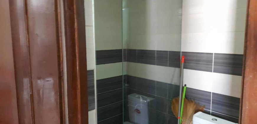 იყიდება 3 ოთახიანი ბინა თბილისში, დიღმის მასივში