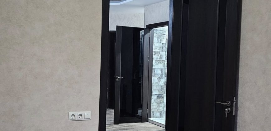 ქირავდება 3 ოთახიანი ბინა ქ. გორის ცენტრში