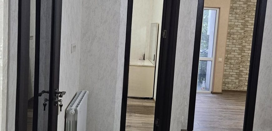 ქირავდება 3 ოთახიანი ბინა ქ. გორის ცენტრში