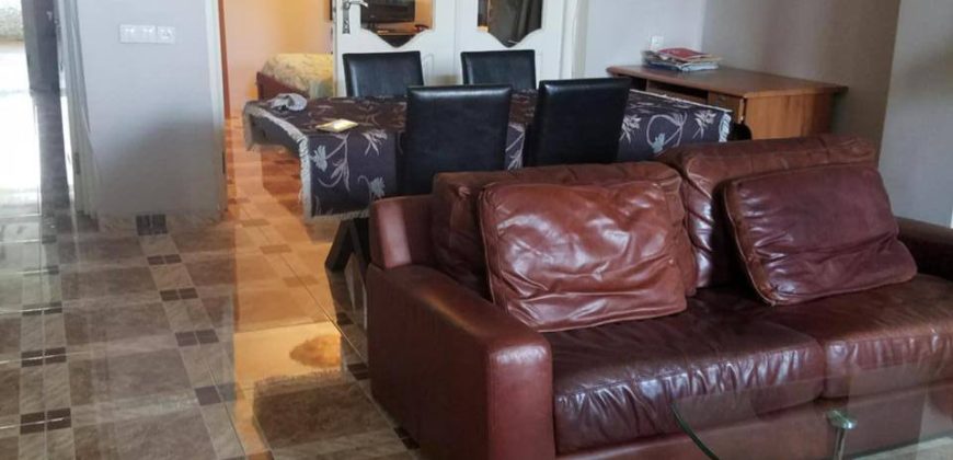 იყიდება 4 ოთახიანი ბინა გორში, სტალინის გამზირზე