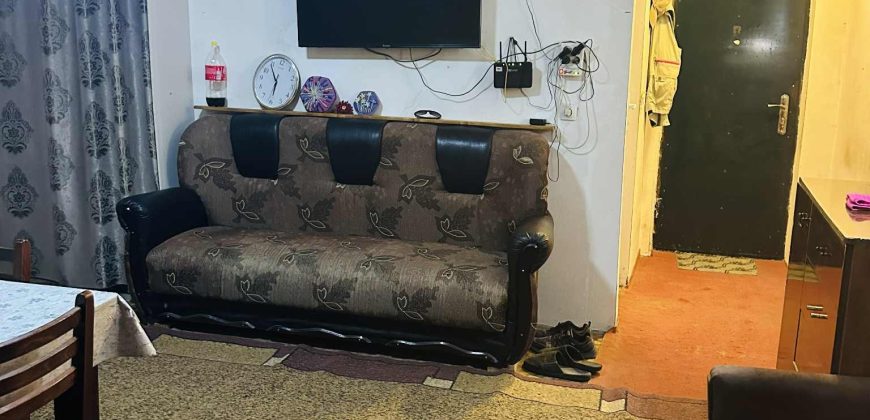 იყიდება 2 ოთახიანი ბინა გორში, ჭალის დასახლებაში