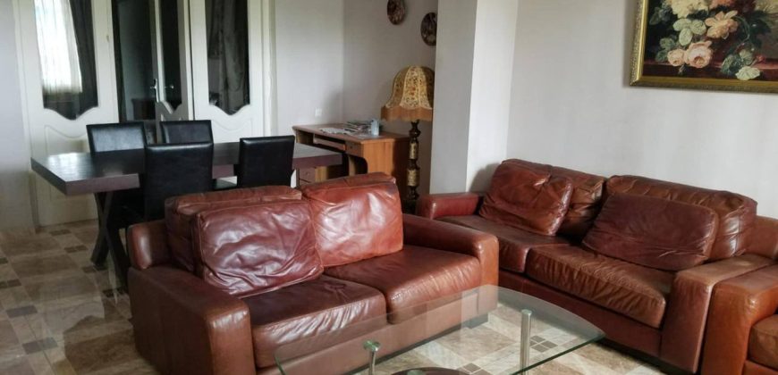 იყიდება 4 ოთახიანი ბინა გორში, სტალინის გამზირზე