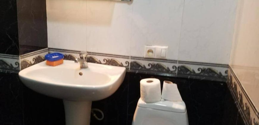 იყიდება 4 ოთახიანი ბინა გორში, სტალინის გამზირზე