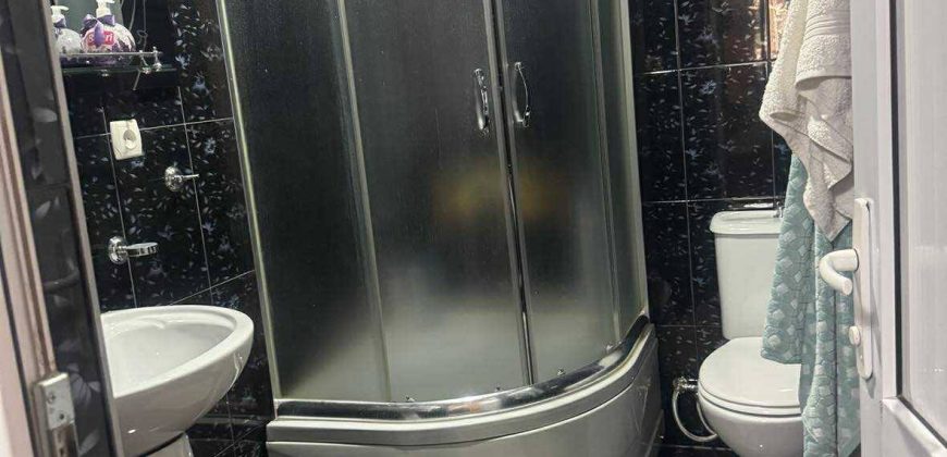 იყიდება 3 ოთახიანი ბინა გორში, წმინდა წყლის დასახლებაში