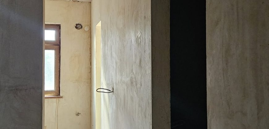 იყიდება 2 ოთახნახევრიანი ბინა გორში წმინდა წყლის დასახლებაში