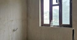 იყიდება 2 ოთახნახევრიანი ბინა გორში წმინდა წყლის დასახლებაში