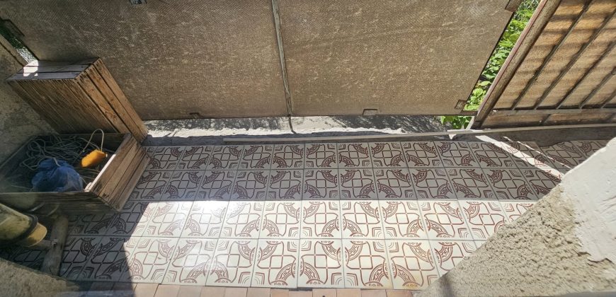 იყიდება 3 ოთახიანი ბინა გორში, წყაროს უბანში