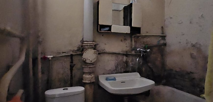 იყიდება 3 ოთახიანი ბინა გორში, წყაროს უბანში